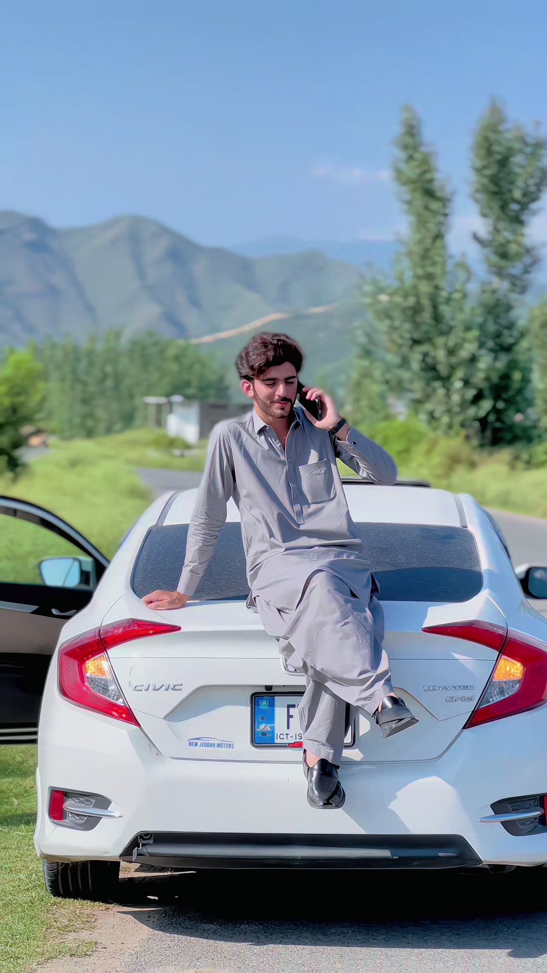 @AK MALIK💥