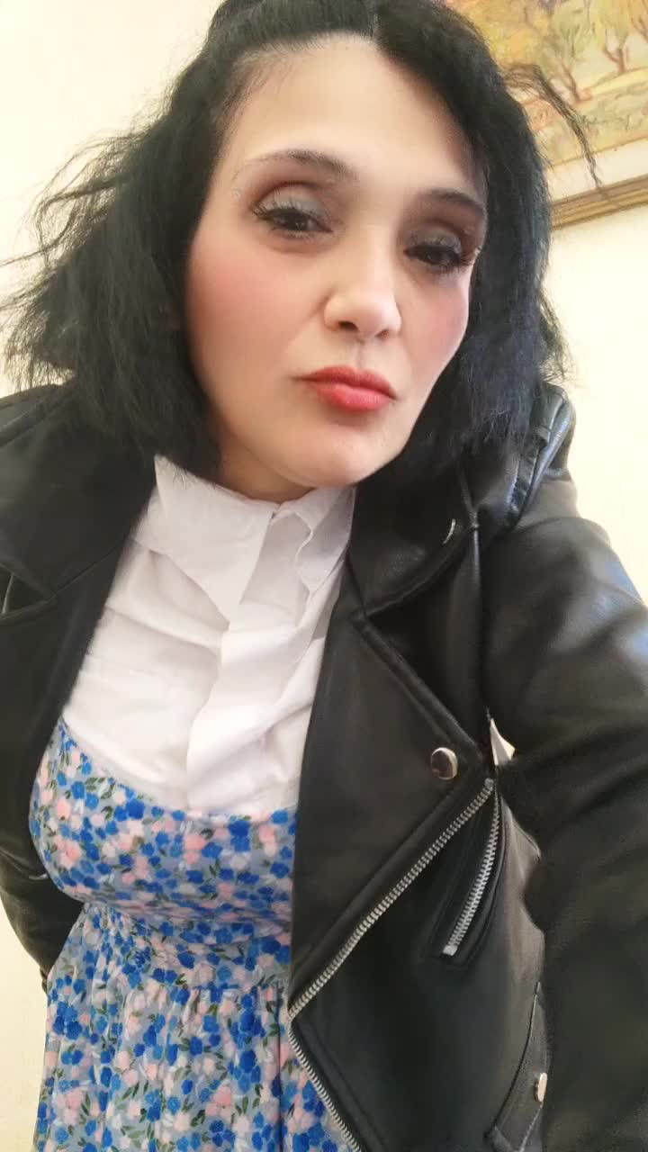 @BettyBrenda