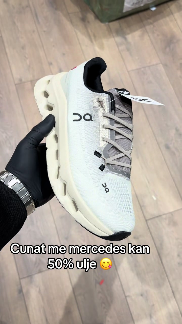 @S4m_sneakers
