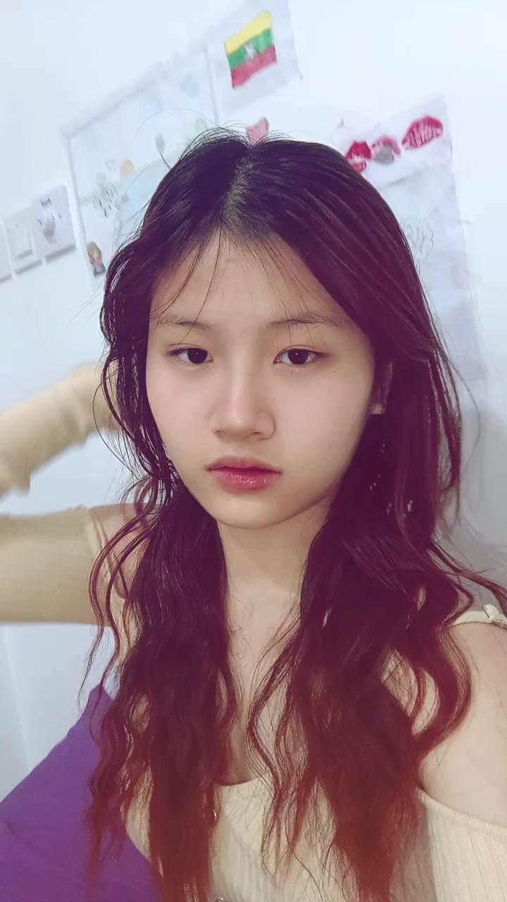 @Xīnyí˖ᥫ᭡.་༘࿐