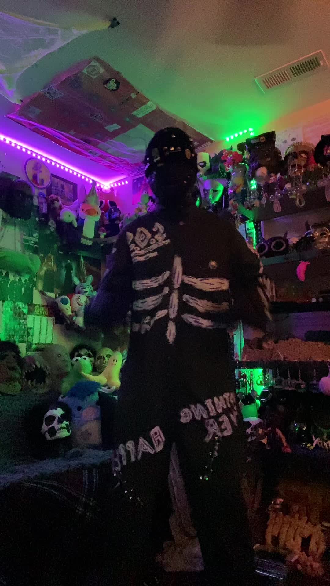 @🕸️ᴍᴀɢɢᴏᴛ ғᴀᴄᴇ🕷️