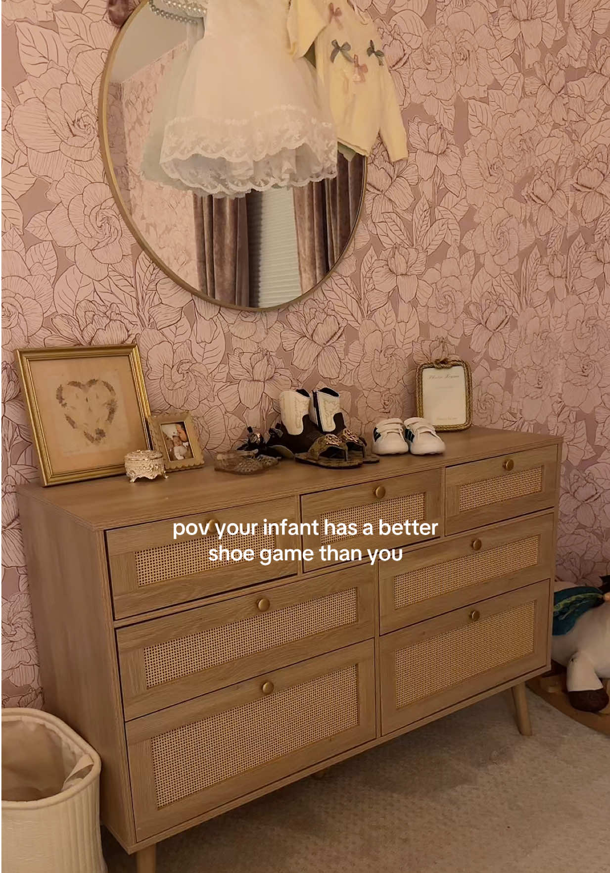 @Ivy Lauren