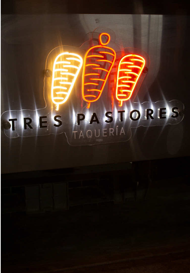 @trespastorestaquerias