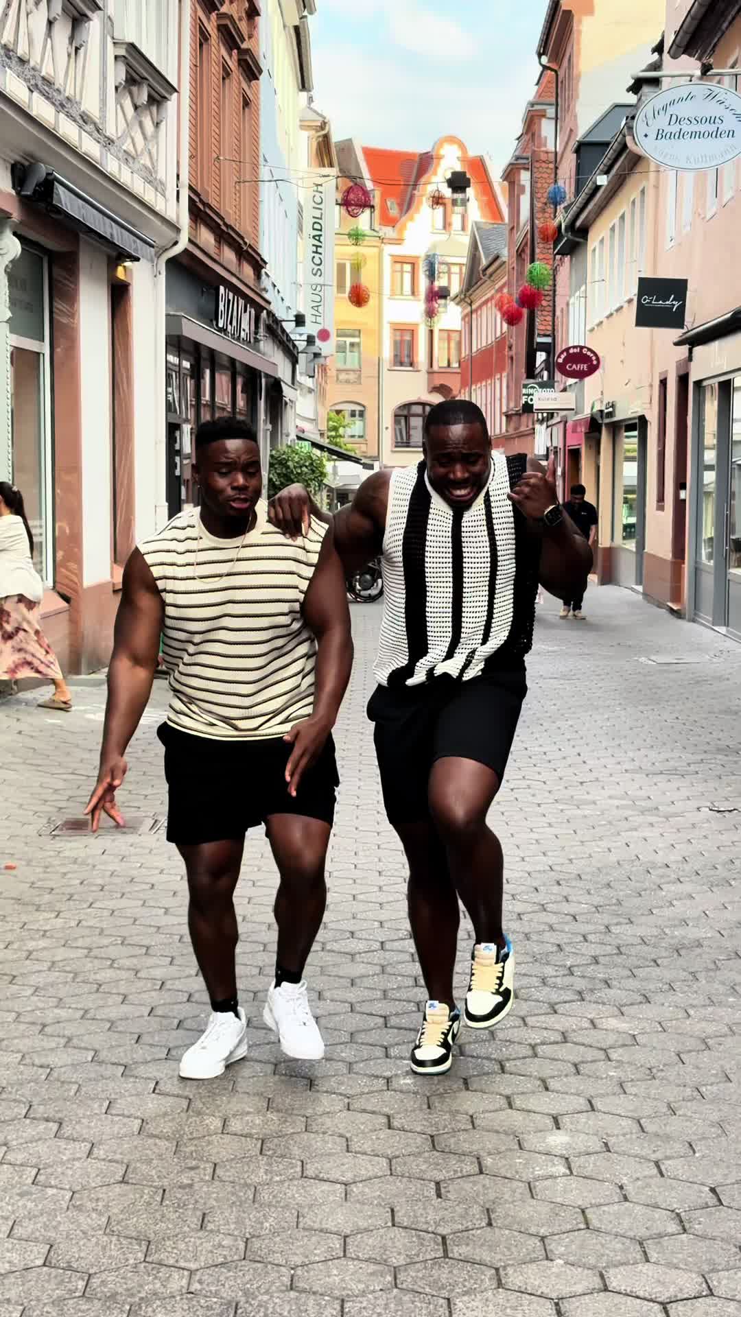 @Biggroove