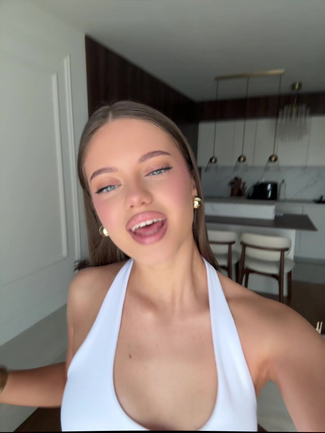 @ANASTASIJA