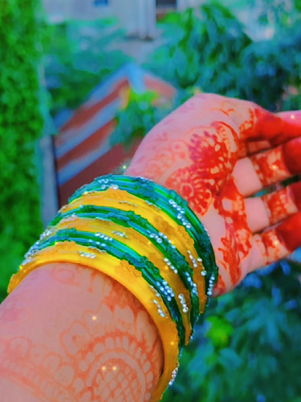 @RADHA RANI👸