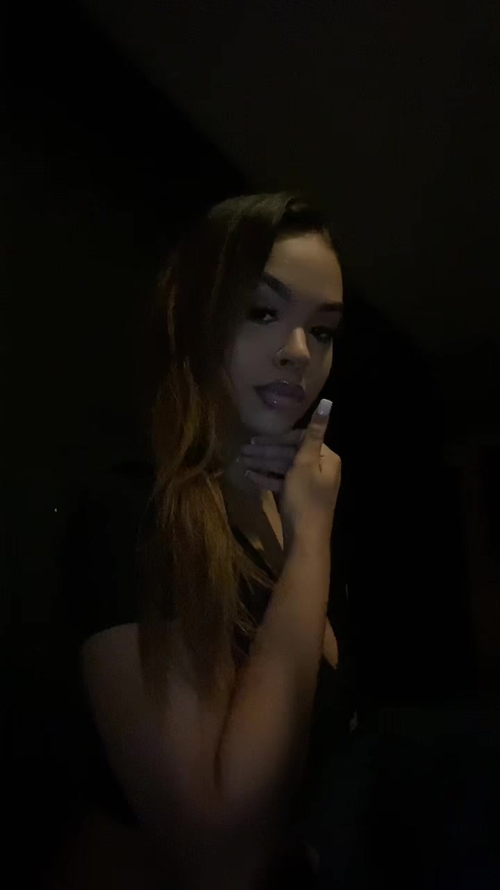 @️
