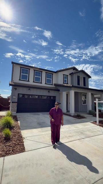 @Akta | Family Realtor®