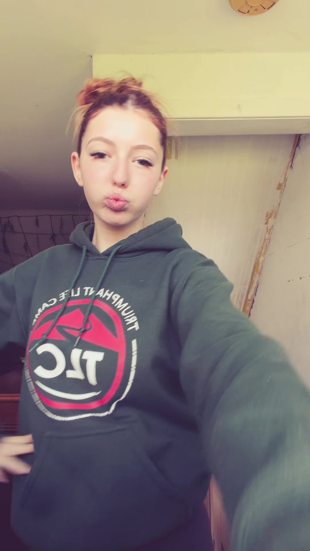 @niki