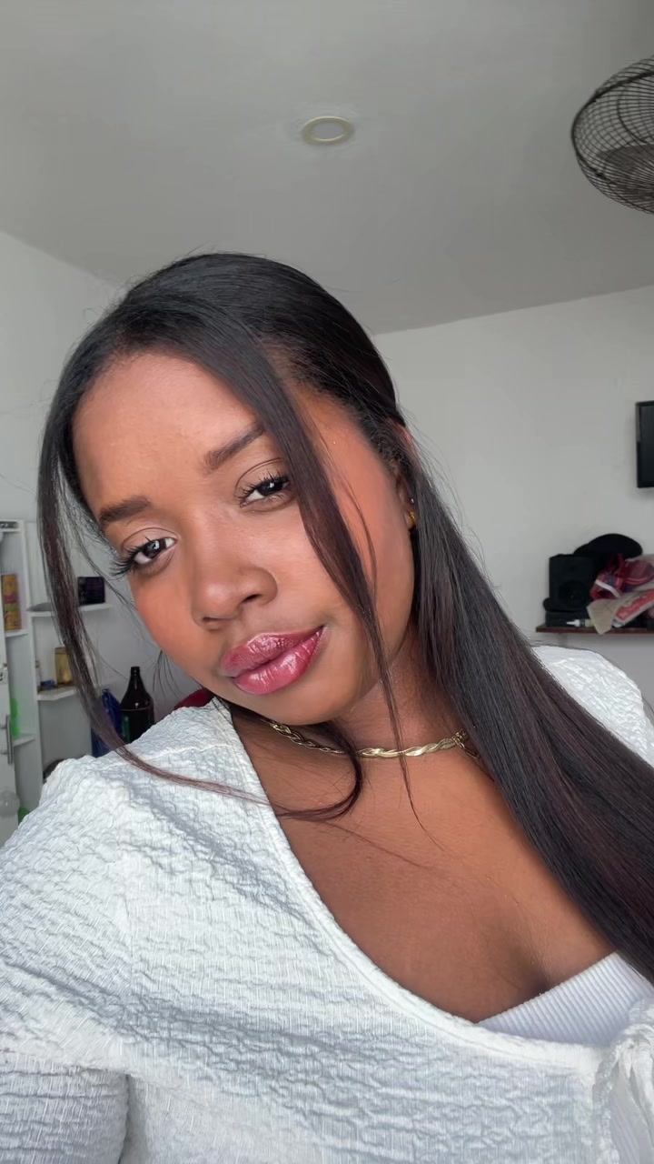 @Yisella