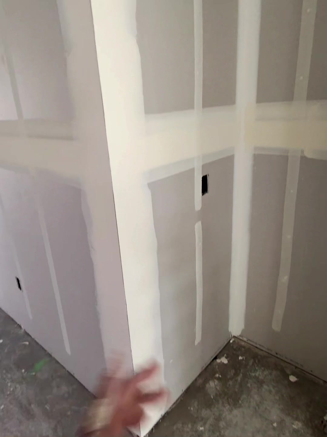 @DRYWALL FINISHER TOOLS