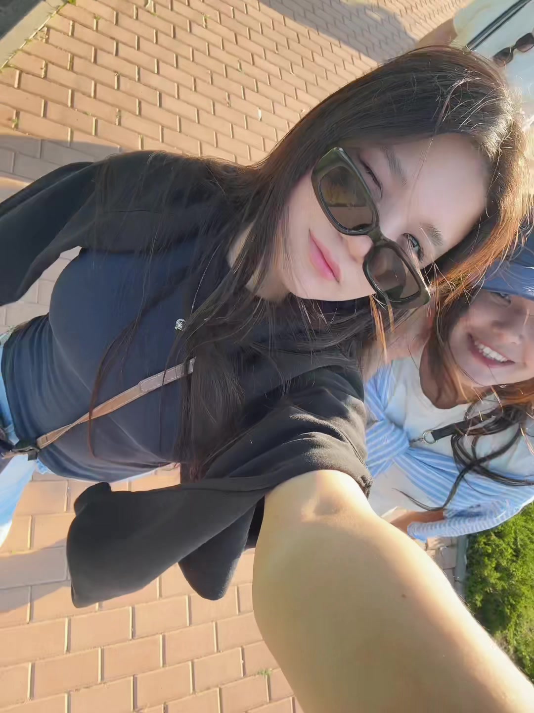 @Moldirka