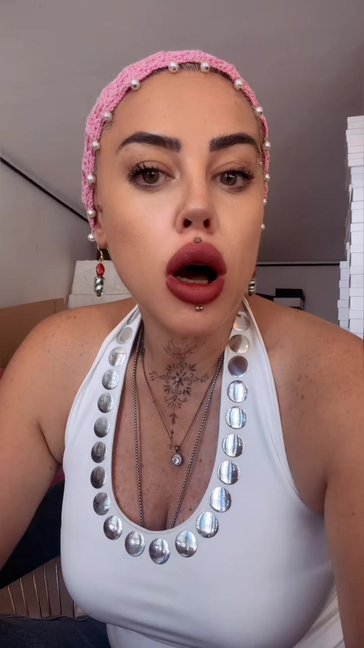 @sariiiiReiss
