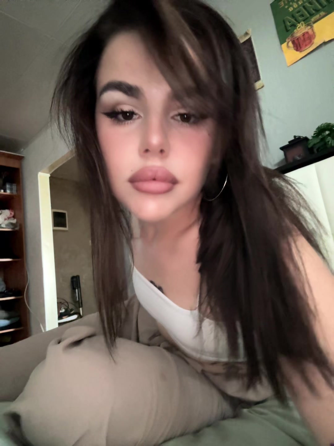 @даша