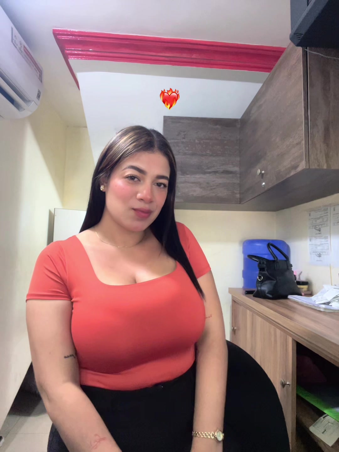 @Katiuska