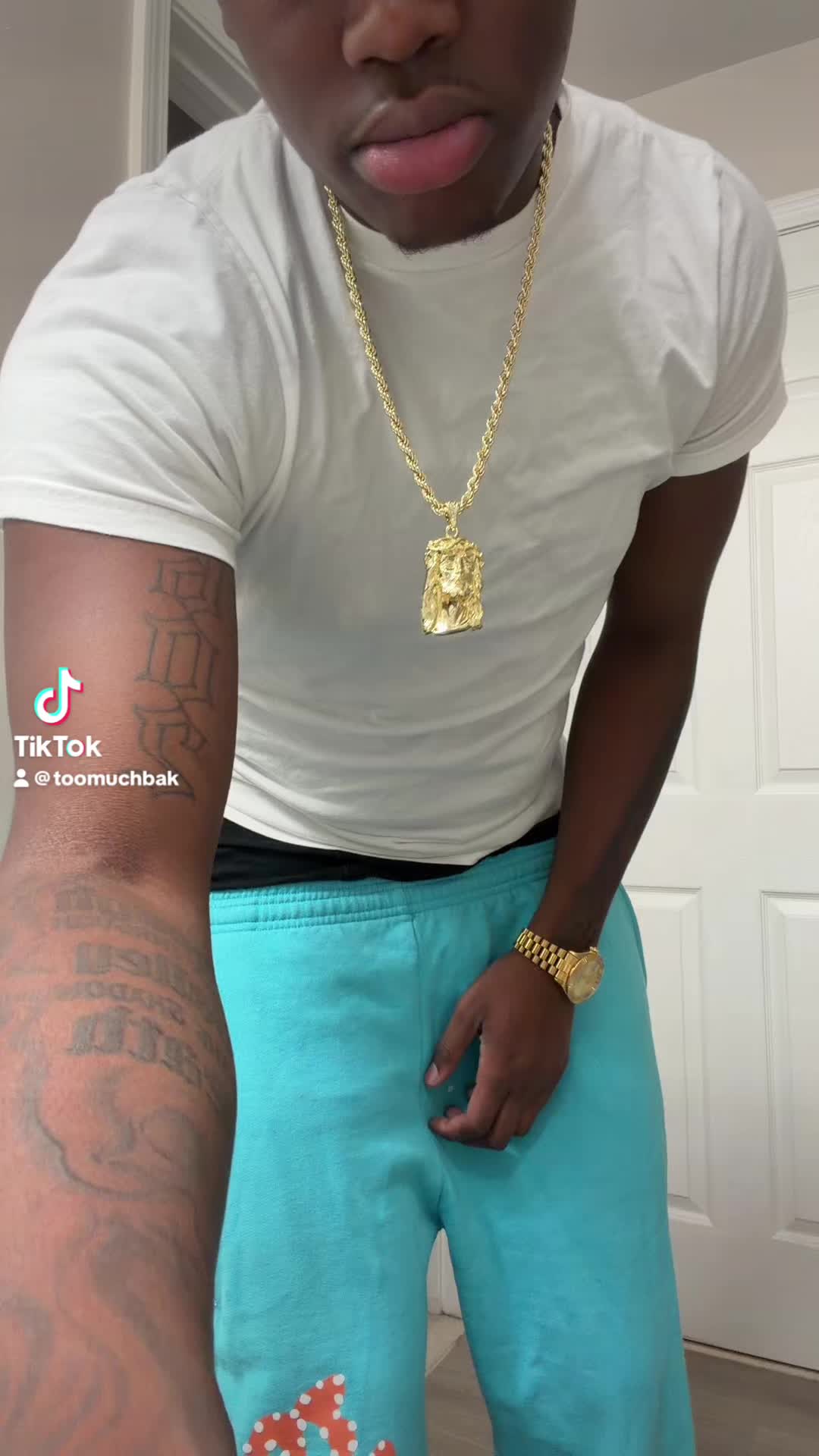 @Unknown 🤷🏽♂️?