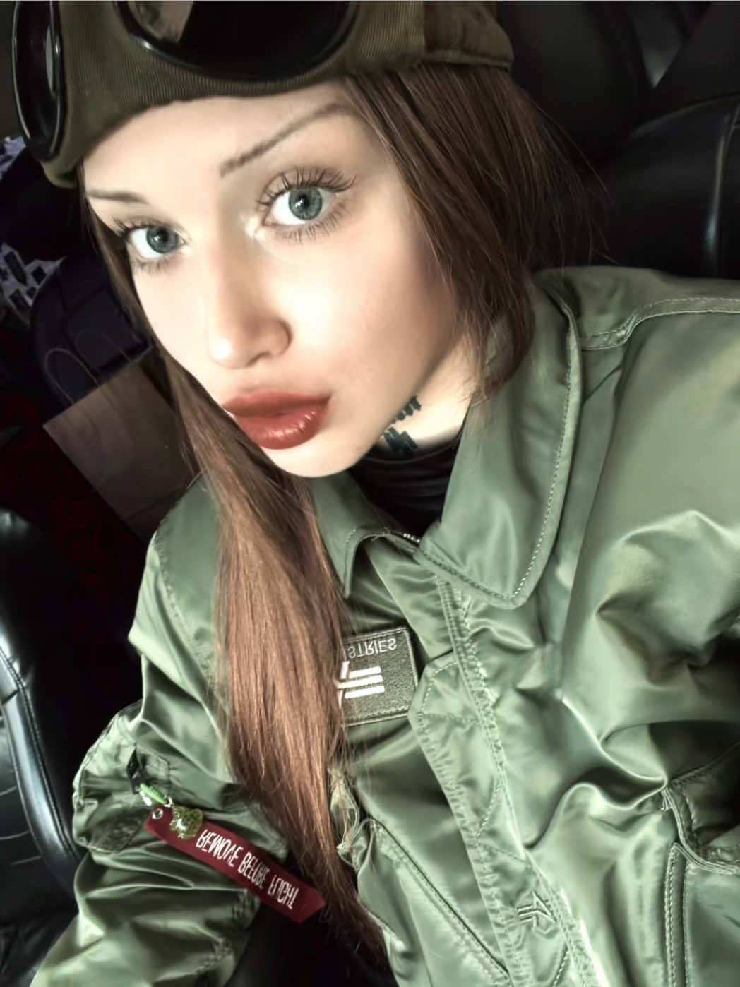 @Скінуха?