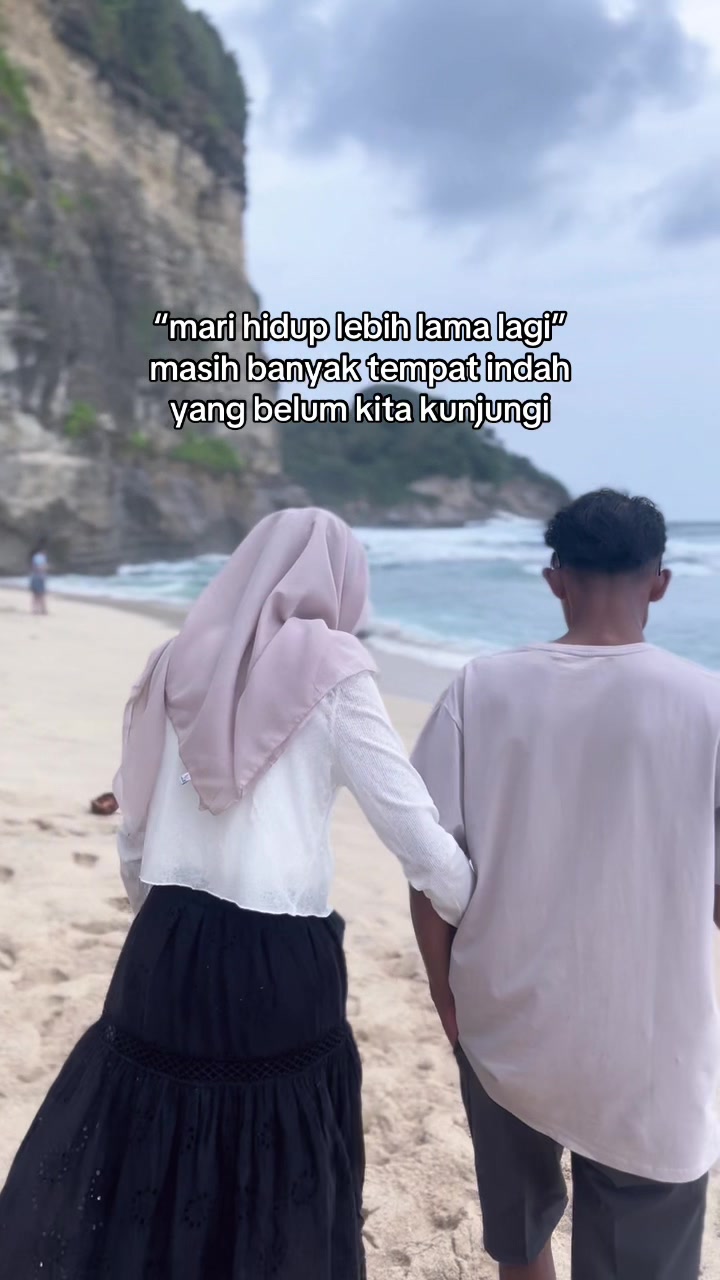@Dewi🍭