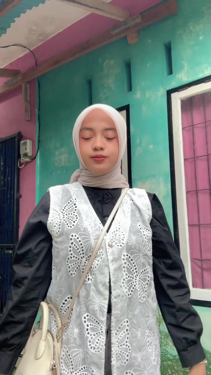 @yaaa🧚🏻