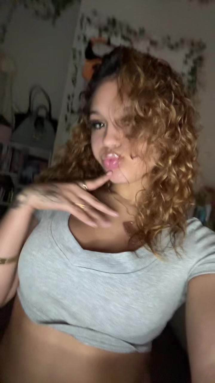 @💫
