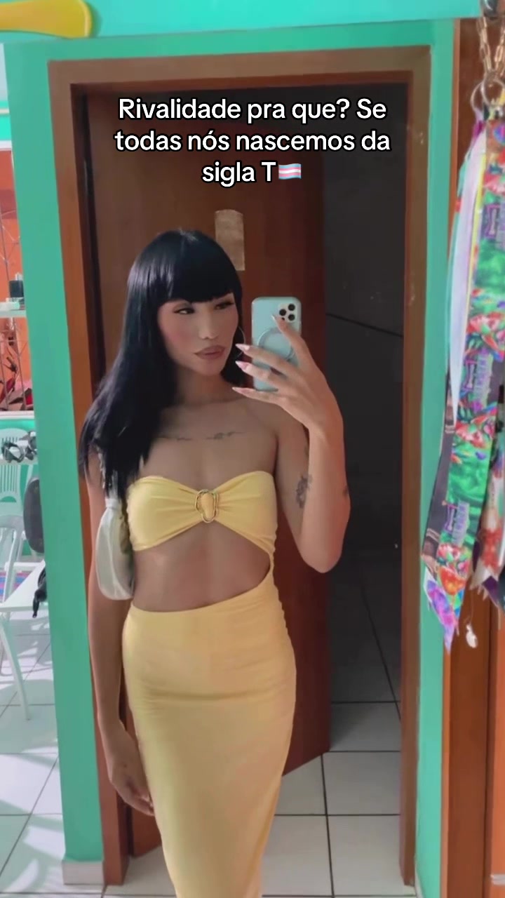 @Naomii