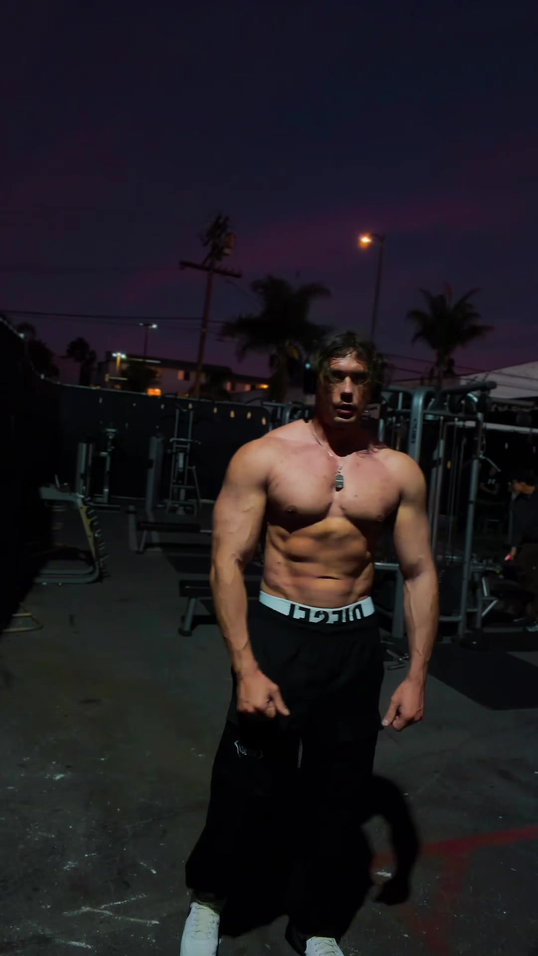 @hustle.maniac