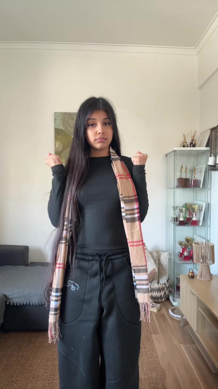 @Imaan🎀
