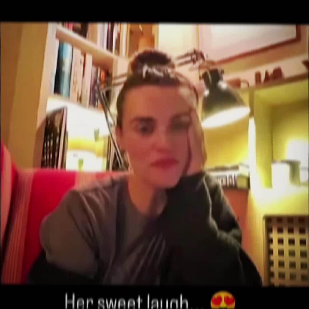 @The_Irish_Qu33n