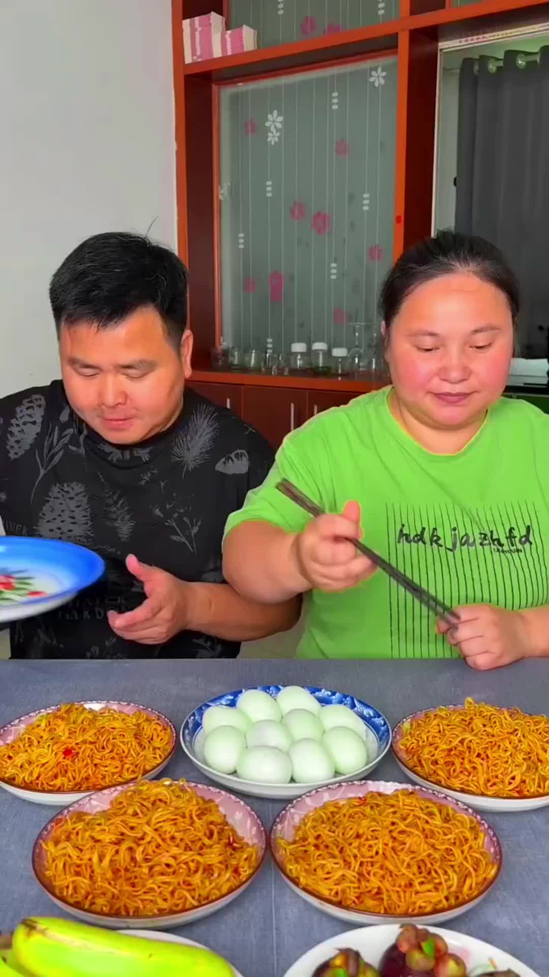 @foodmukbang