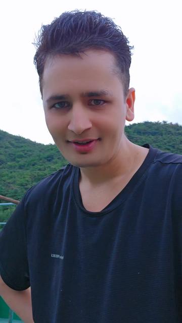 @MADHAV IN KOREA🇰🇷❣️🇳🇵