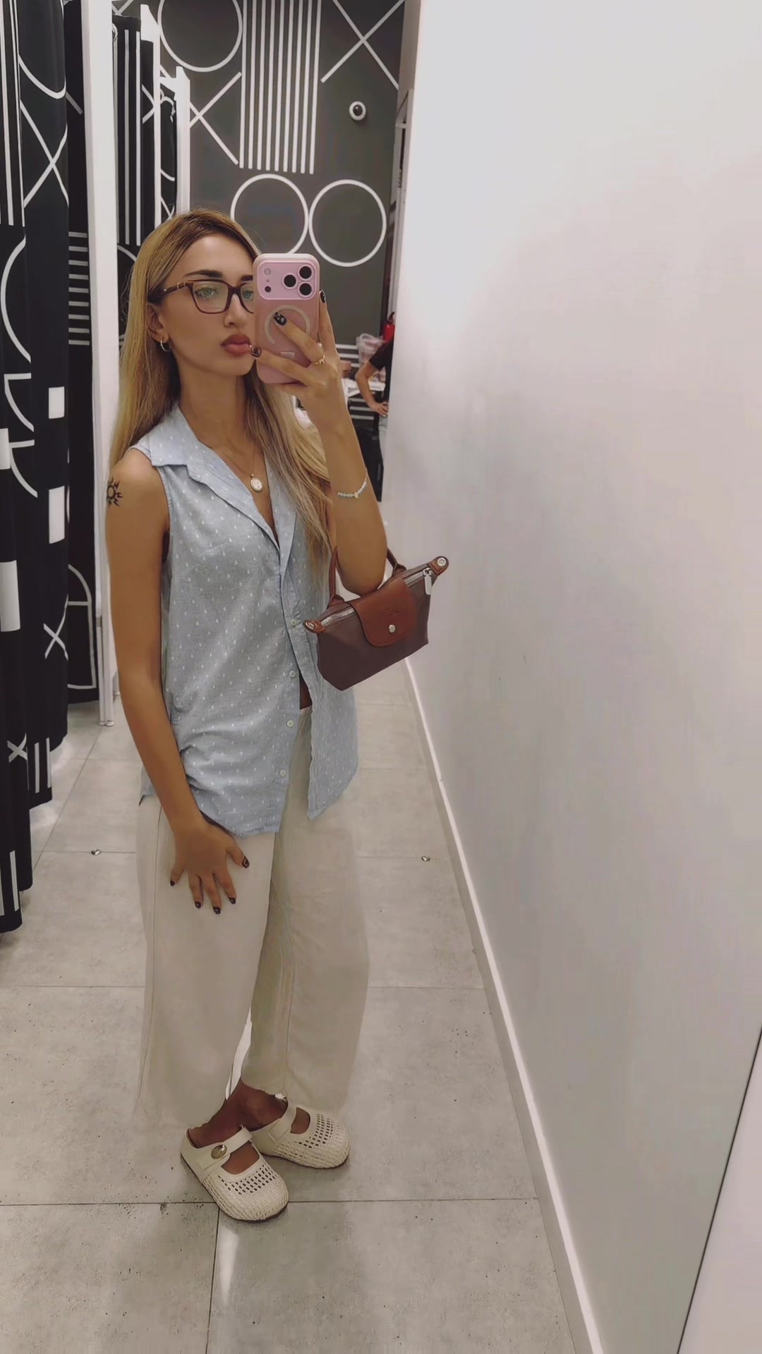 @L I Z A ⭐️