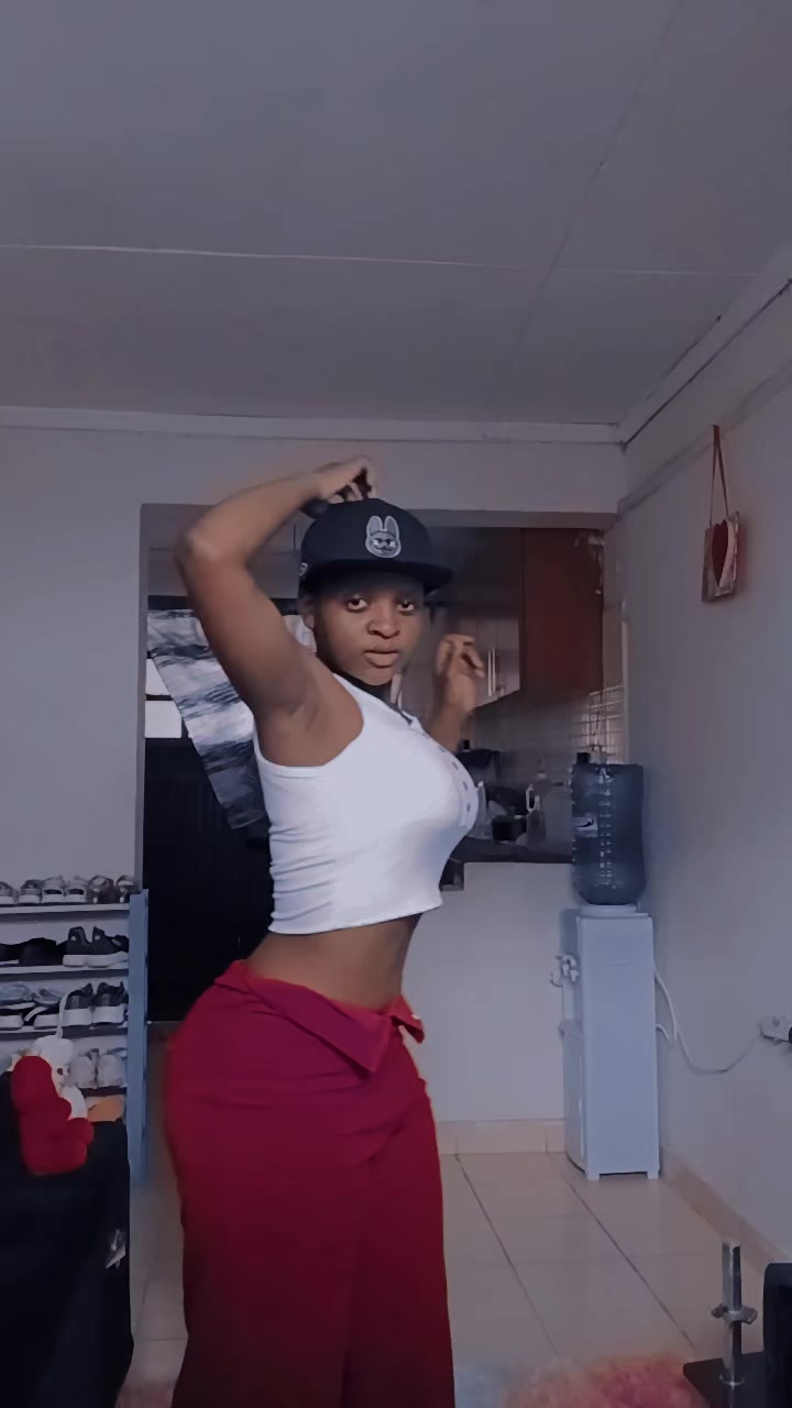 @rocxyline roza