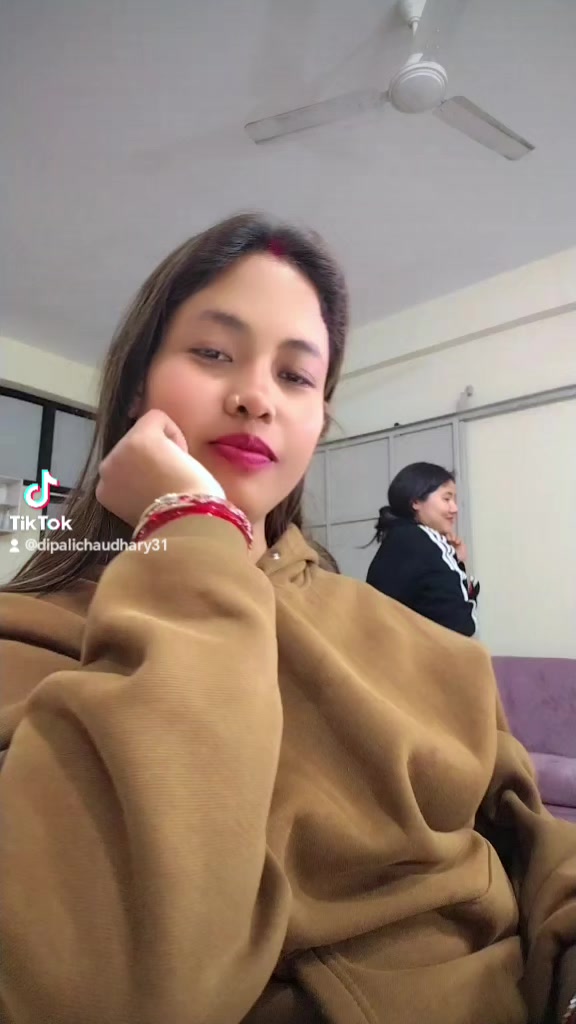 @Dipali💖