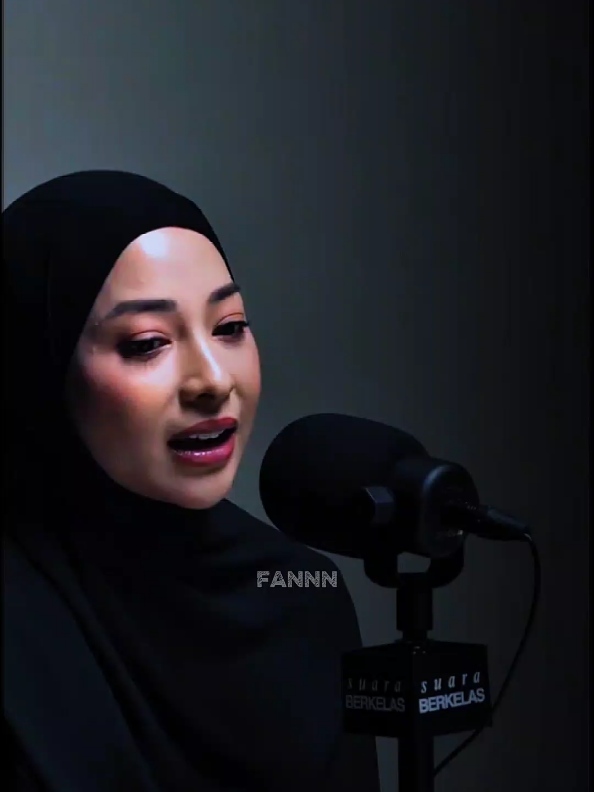@f a n n n💫