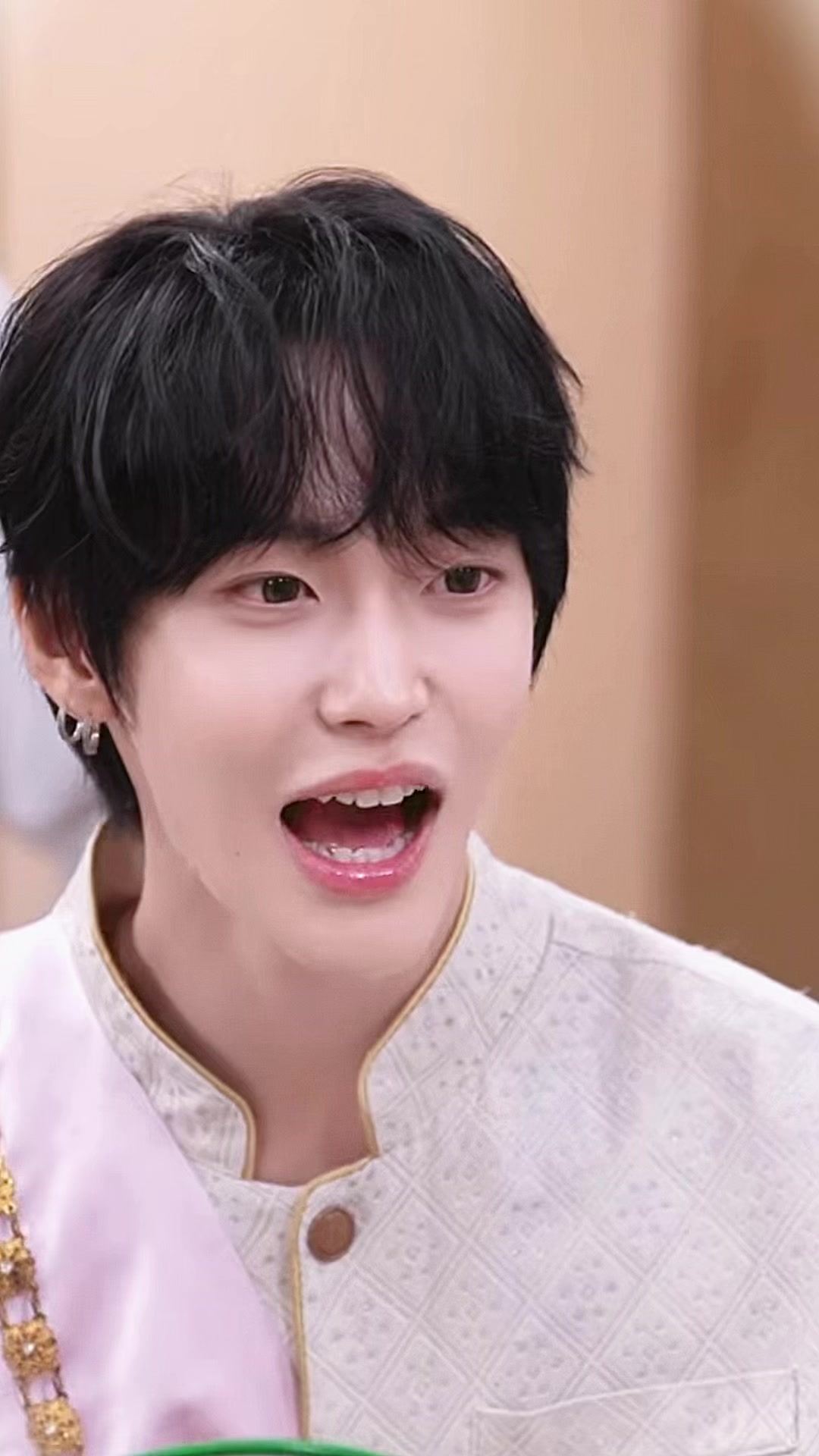 @&deg;  Narin &nbsp; ༘