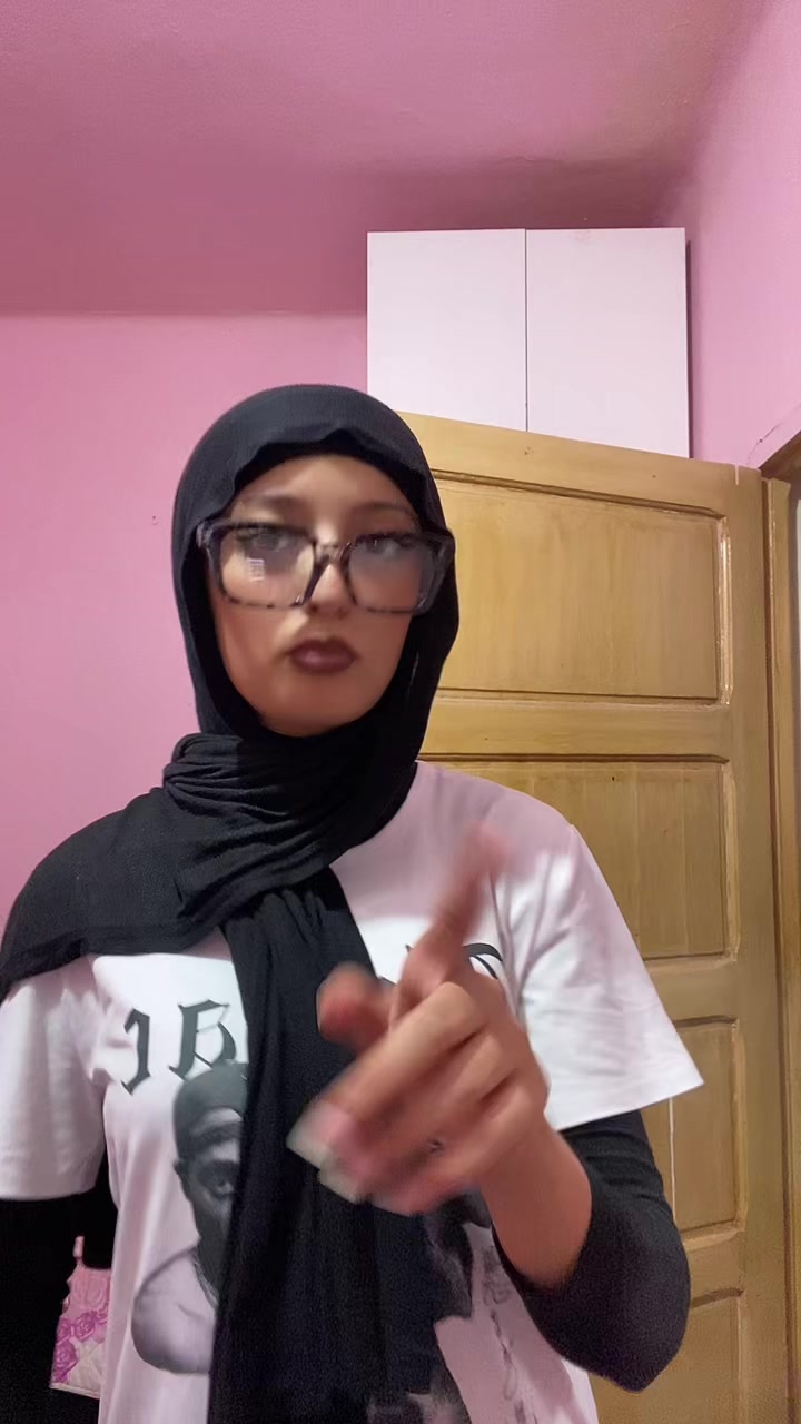 @Mouna braiki