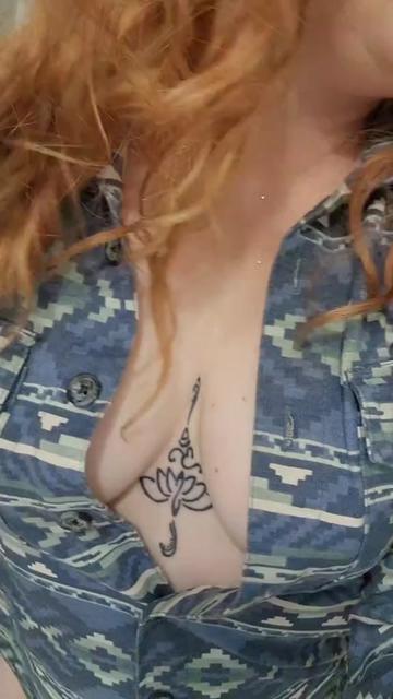 @violett rose