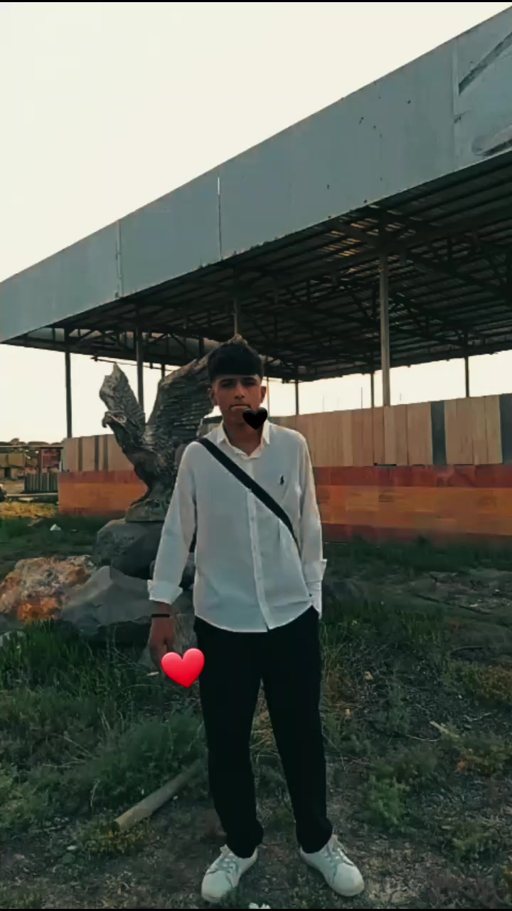 @✵