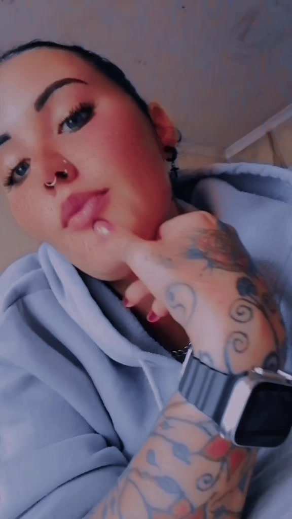 @❅🖤Cryptic.lonewolf🖤✵