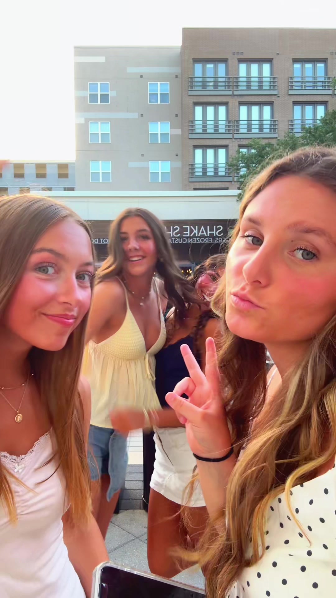 @GABBI ROSE
