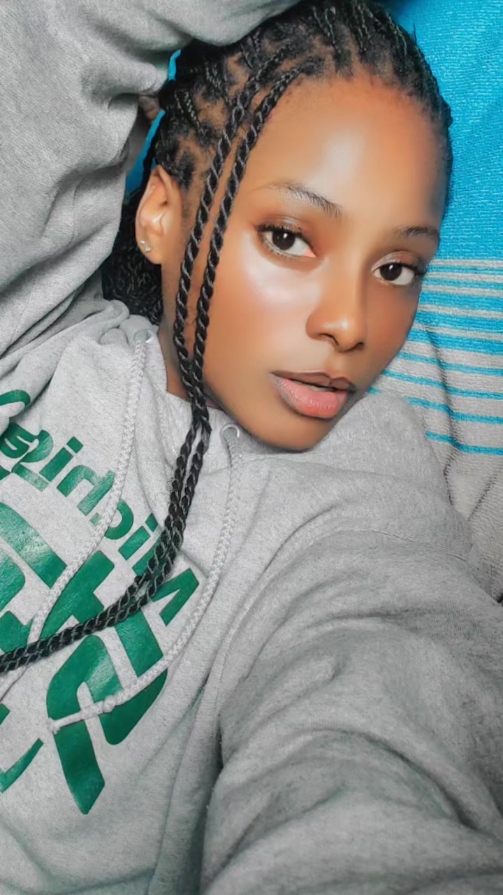@Skylar Barbie2 🦋🌹💞✨️