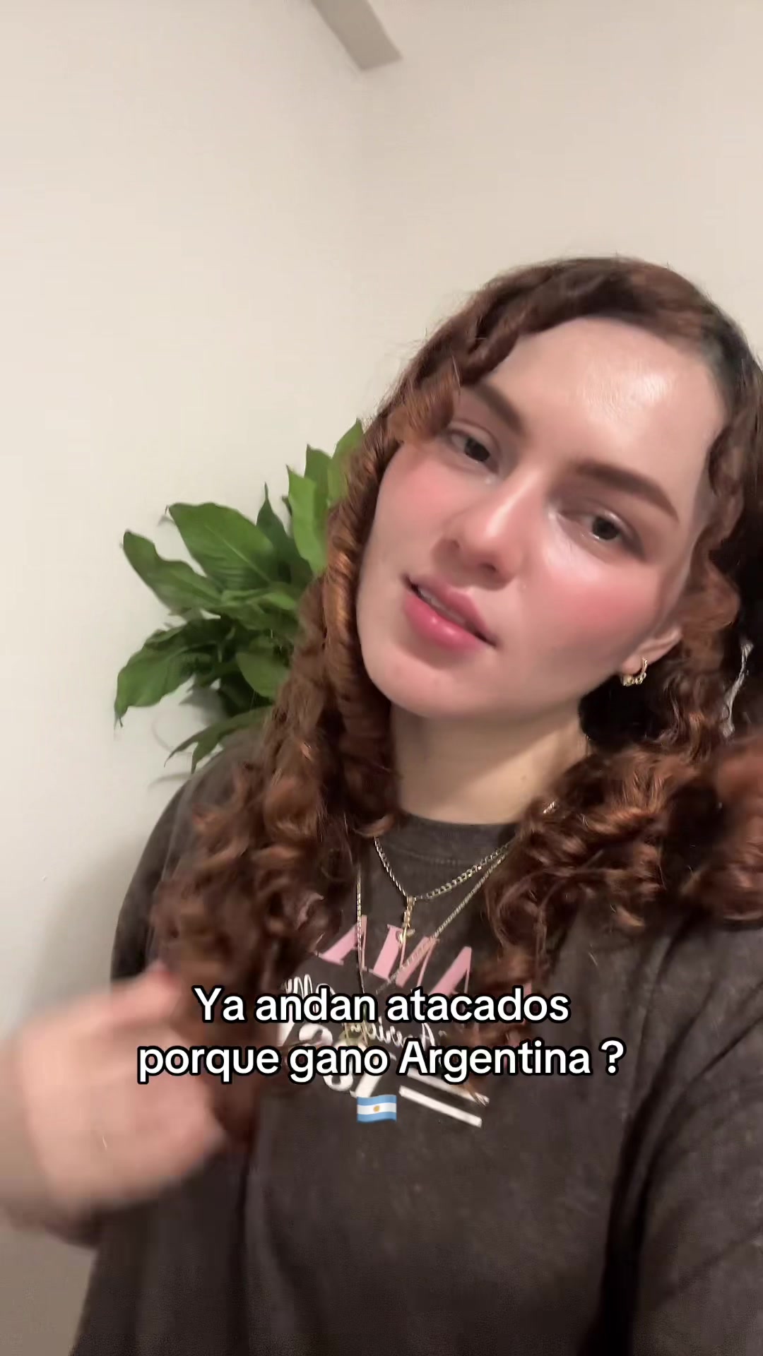 @Kelly👩🏻🦰⚡️🍷🎙️