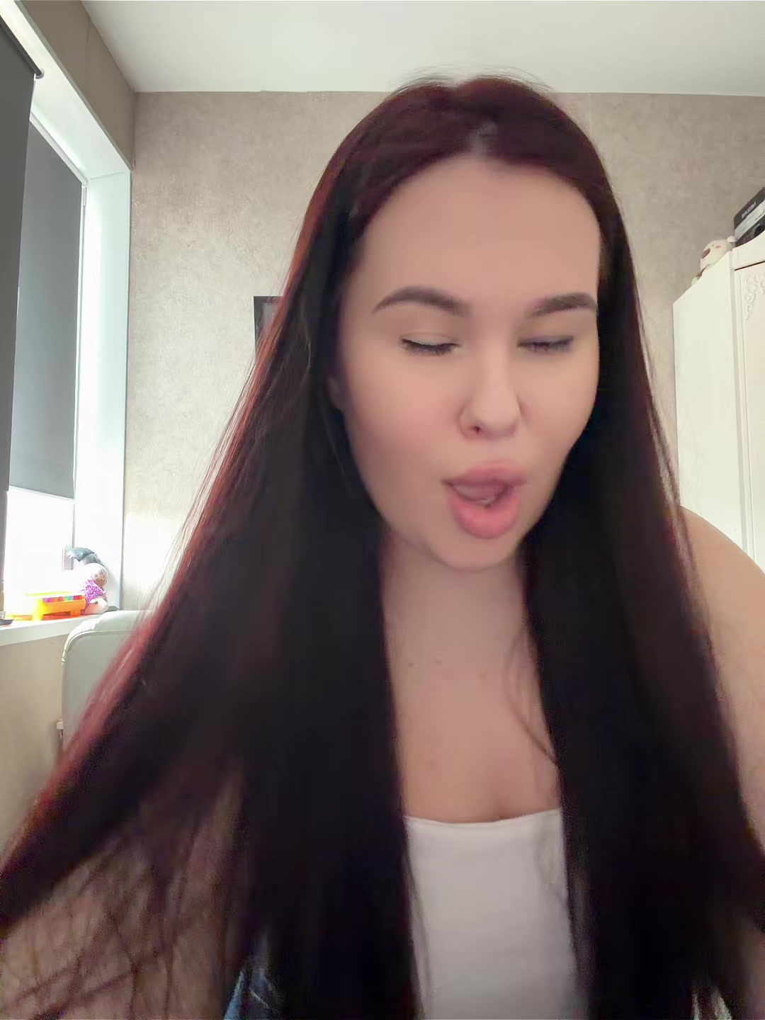 @😊