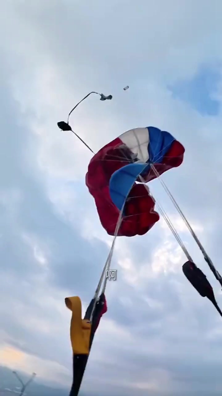 @onlyfanskydiving