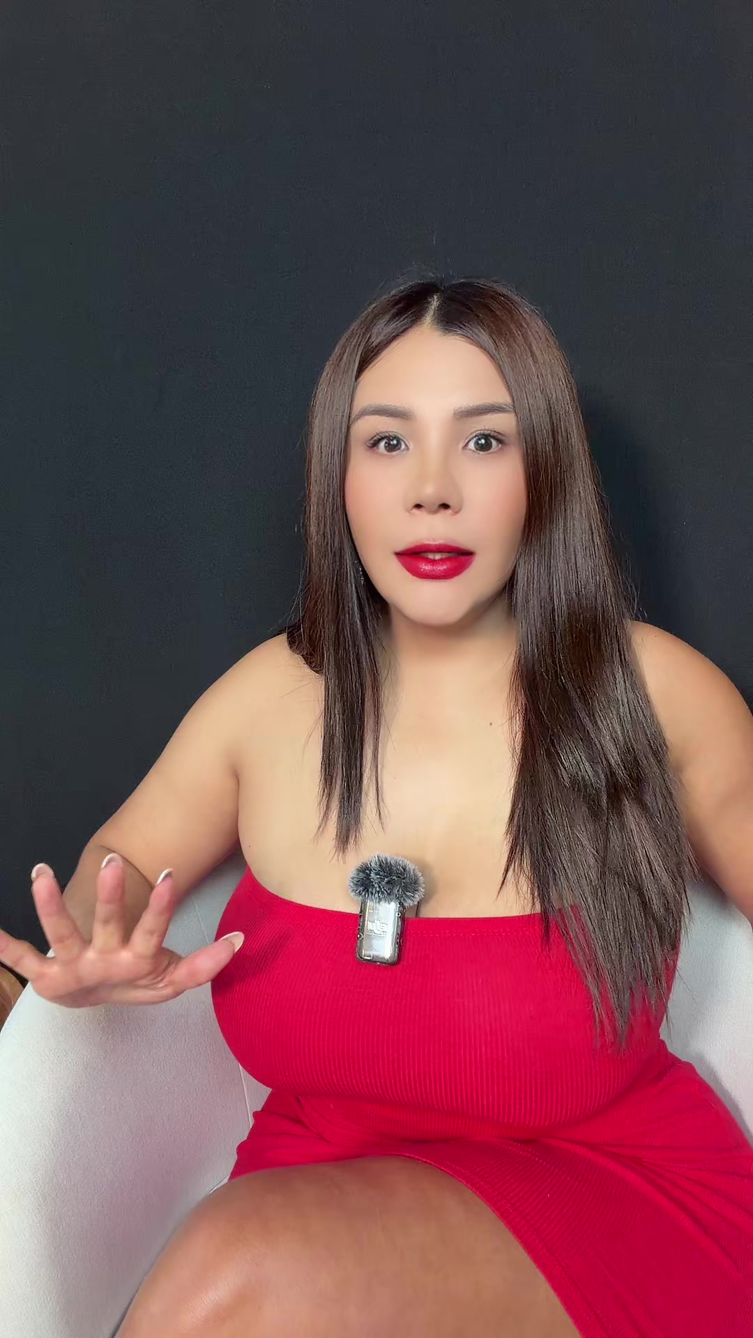 @vikaborjaoficial