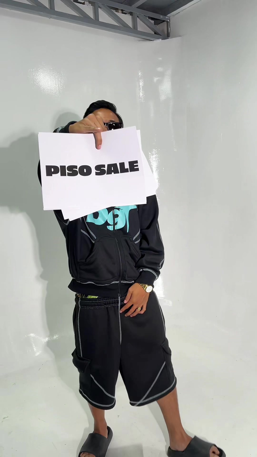 @Degraded Clothing Shop
