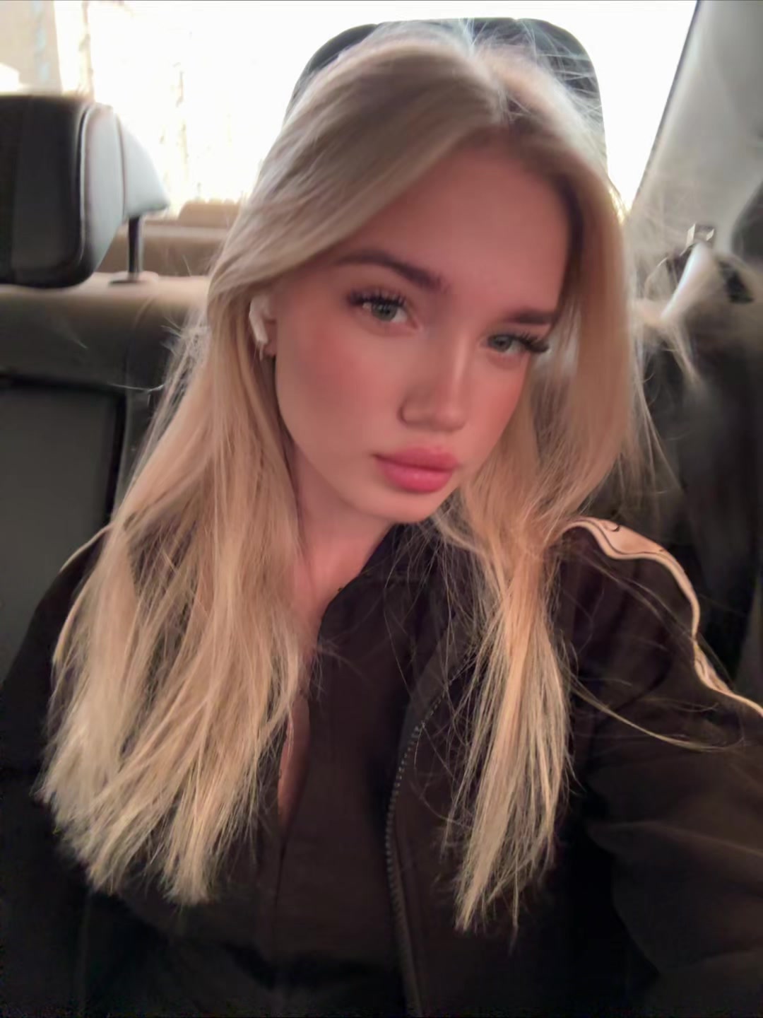 @miss_di