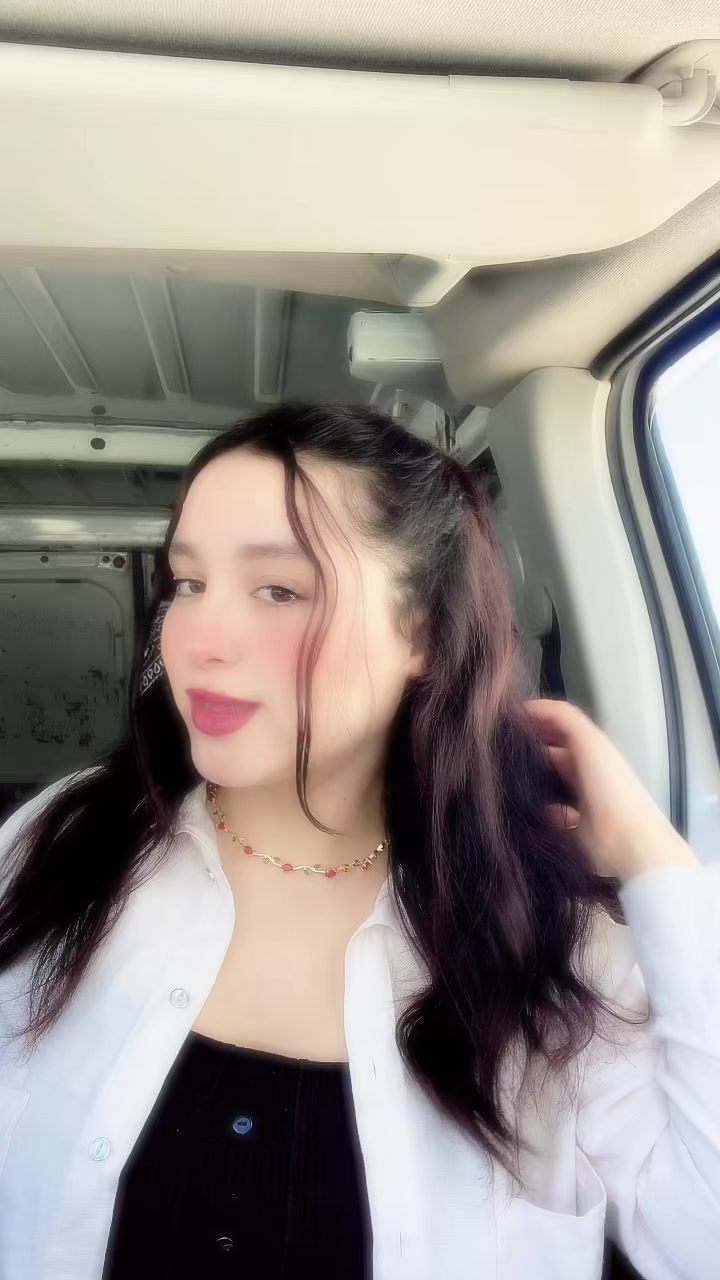 @farah_chaouikha_