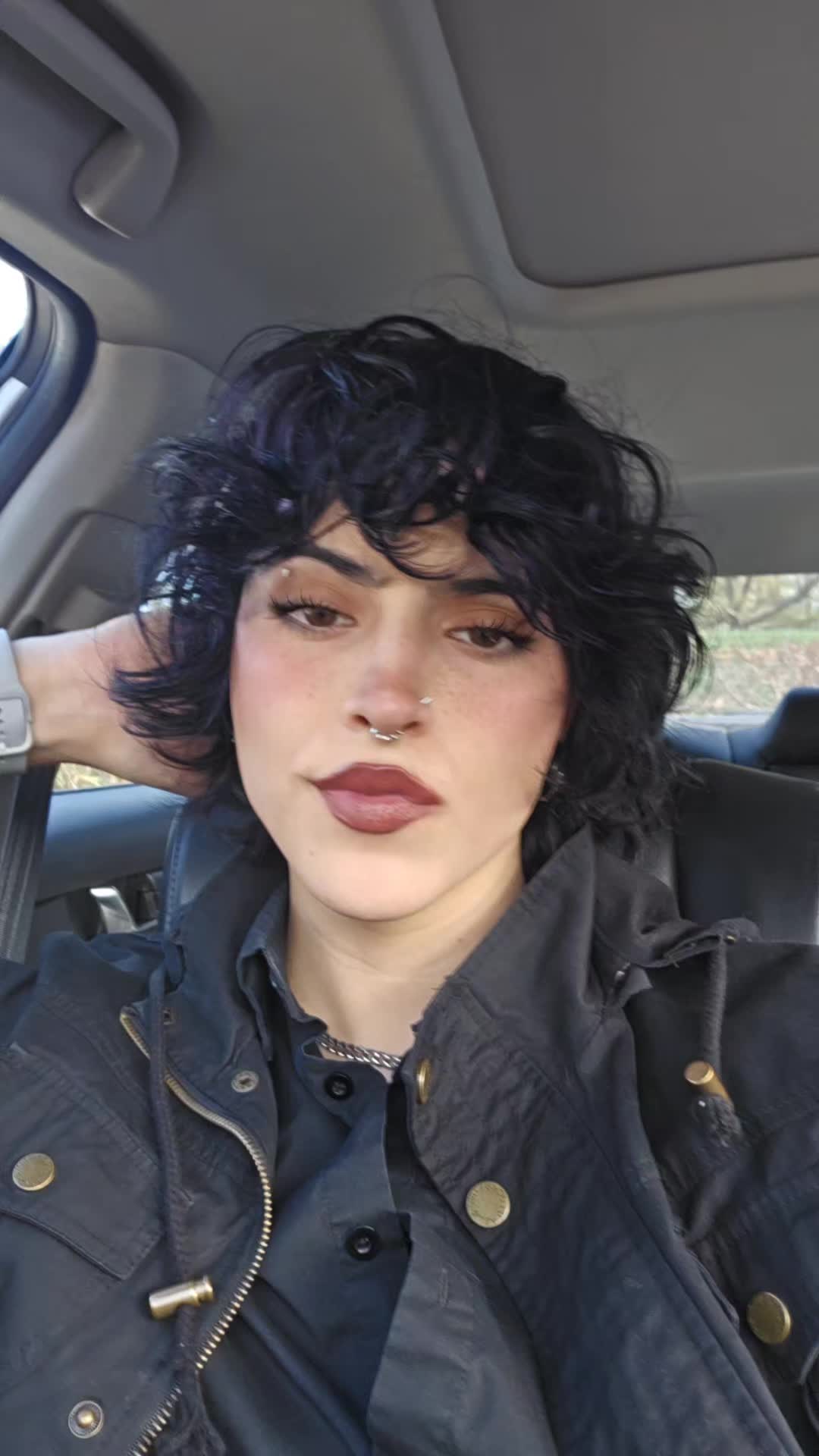 @Nikki