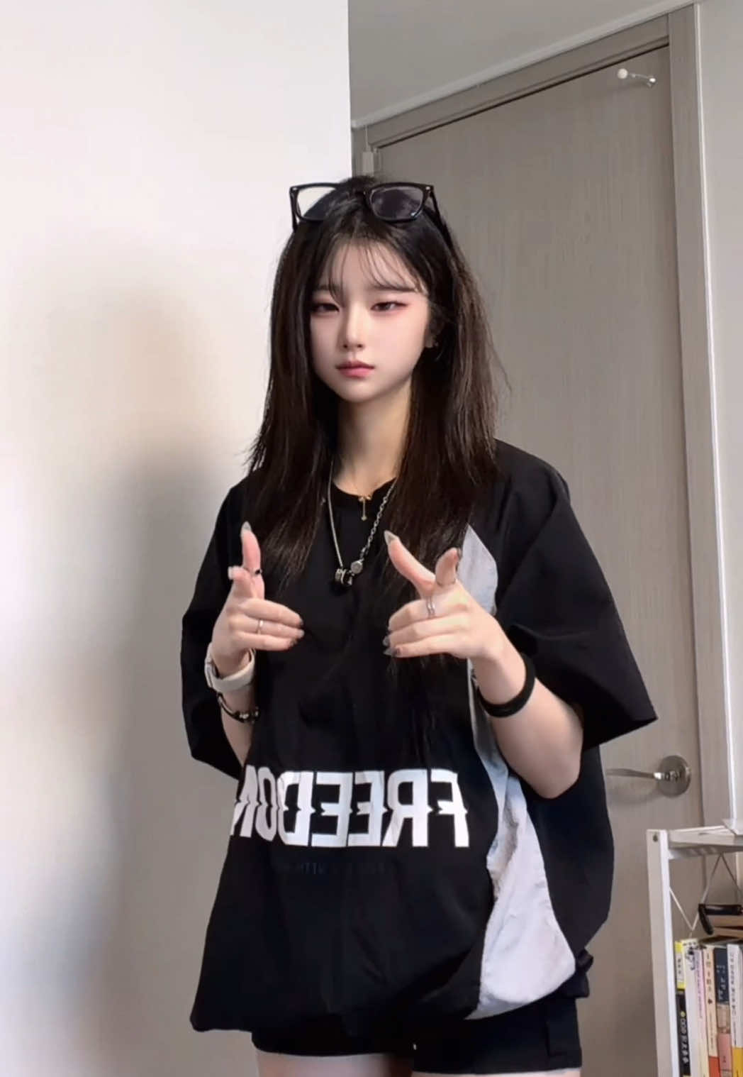 @初 戀 (초련)